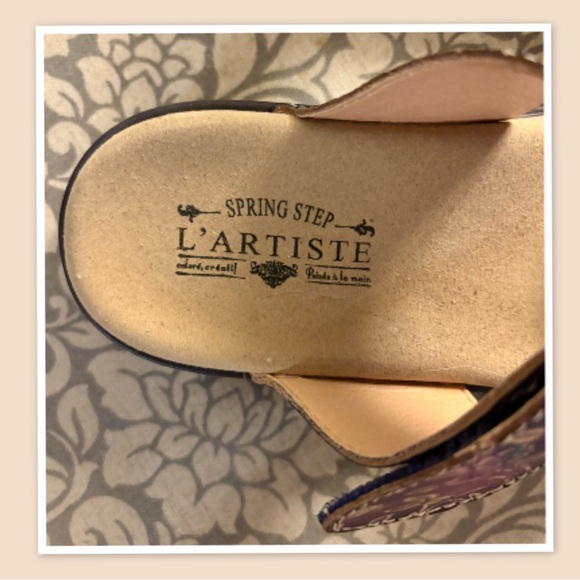 WOMEN’S LARTISTE DEAREST  SANDALS - SIZE 40 (9.5) - Picture 3 of 5